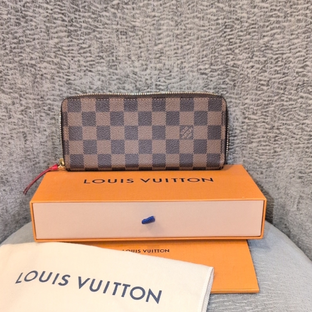 Louis Vuitton Clemence Wallet
